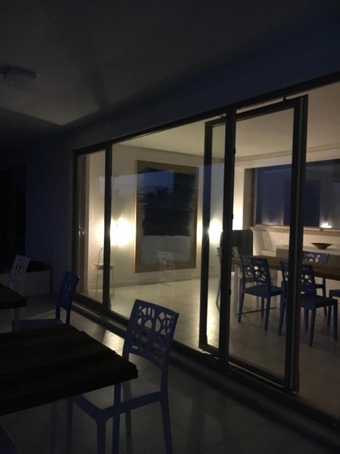 Luxury Villa Blue&Blanc Piscina A Sfioro Isola Diamante Exteriör bild